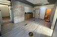 Ne Shitje Apartament 2+1+A Pallati ndodhet prane Ambasades Amerikane ne rrugen e Elbasanit. Tirane