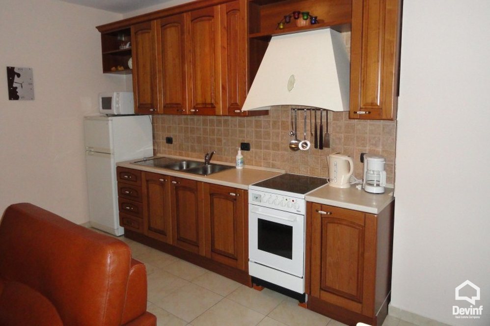 Tirane Qera Apartament 2+1+A Apartament ne pallat te ri ne zonen e ish Bllokut apartament