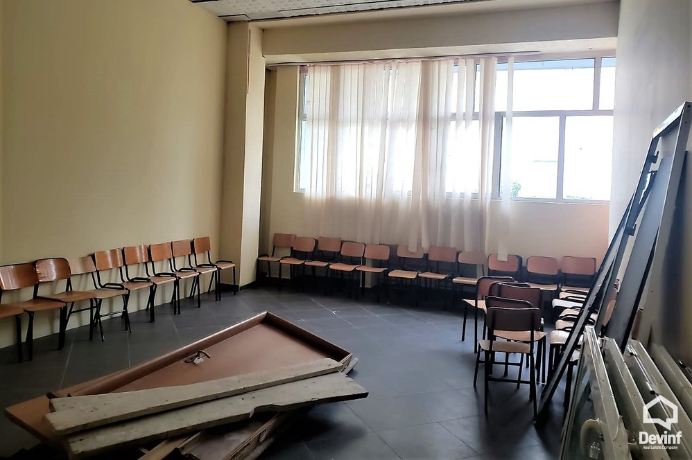 Tirane Qera Dyqan  Objekti ndodhet ne zonen e Qytetit Studenti  zyre magazine ndertese multifunksionale palester qender masazhi