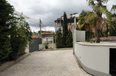 Tirane Qera Vile  Vila ndodhet ne zonen nje zone rezidenciale vilash prane Rr. Elbasanit apartament