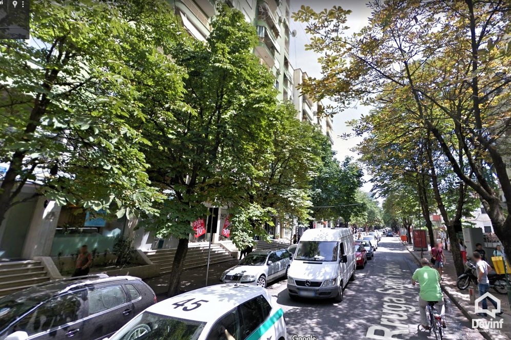 Ne Shitje Apartament 3+1+G Apartamenti Ndodhet ne zonen e ish Bllokut Tirane