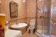 Tirane Qera Apartament 2+1+A Apartamenti ndodhet ne nje pallat te ri tek Hotel Sheraton apartament
