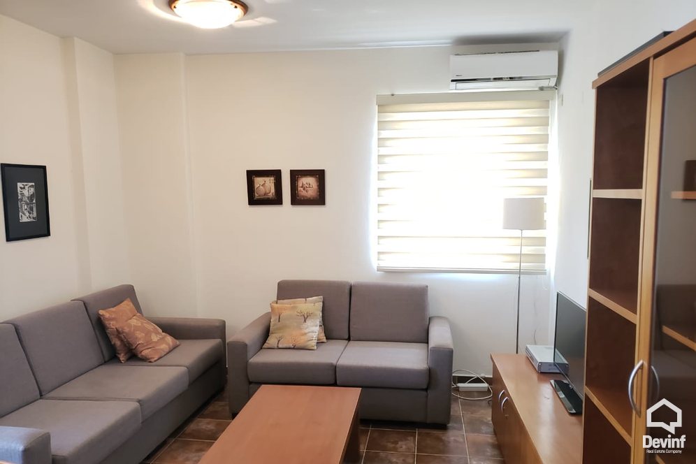 Tirane Qera Apartament 2+1+A Apartamenti ndodhet ne nje pallat te ri tek Hotel Sheraton apartament