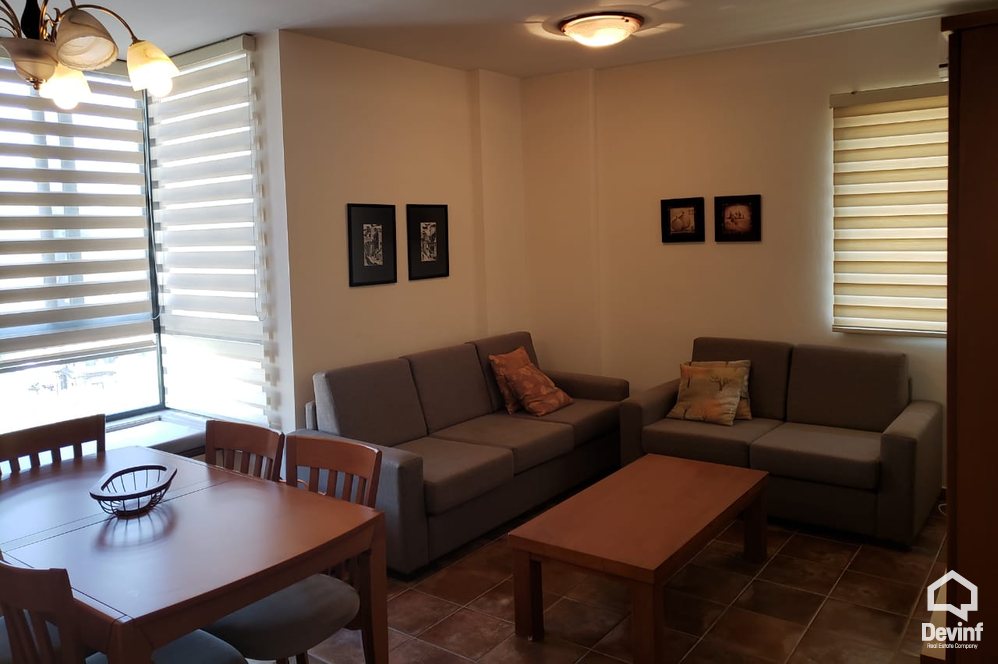 Tirane Qera Apartament 2+1+A Apartamenti ndodhet ne nje pallat te ri tek Hotel Sheraton apartament