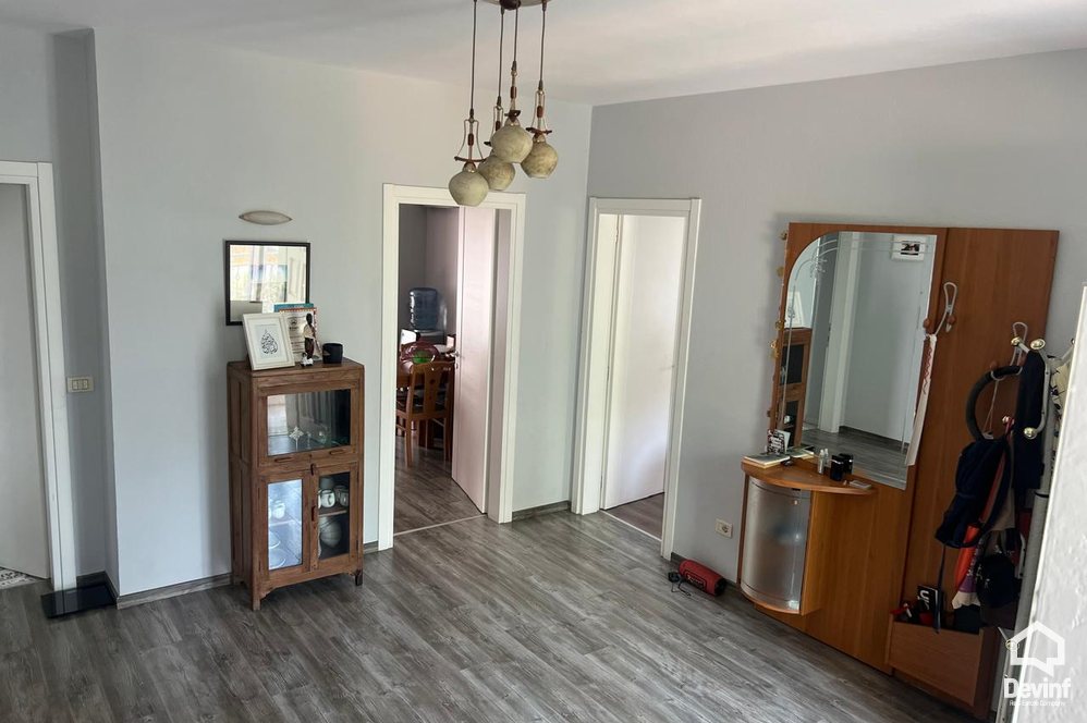 Tirane For Rent Villa Me shume se 4 dhoma Villa located in the residential area of the SOS Village  Villa