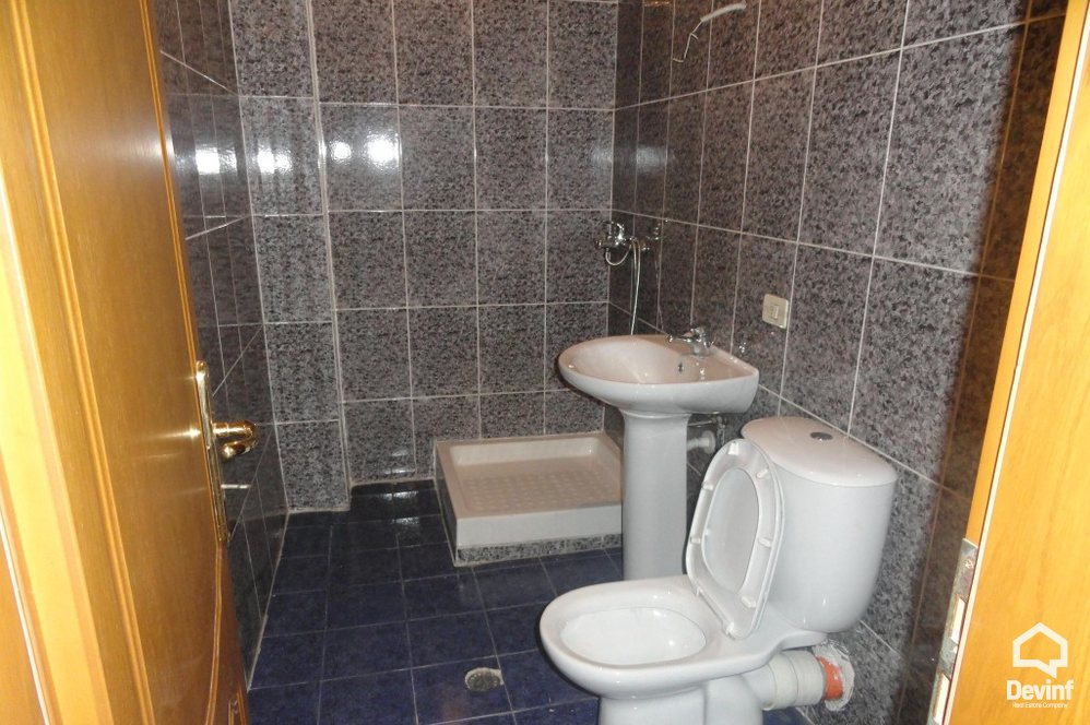 Tirane Shitje Apartament 2+1+A Apartament ne nje pallat te ri qe ndodhet prane Bankes Kombetare Shqiptare apartament