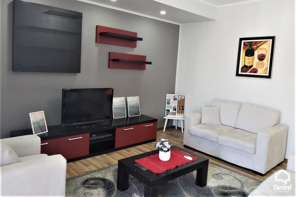 Tirane Qera Apartament 2+1+A Kat vile ne zonen e vilave ne Selite apartament kat vile
