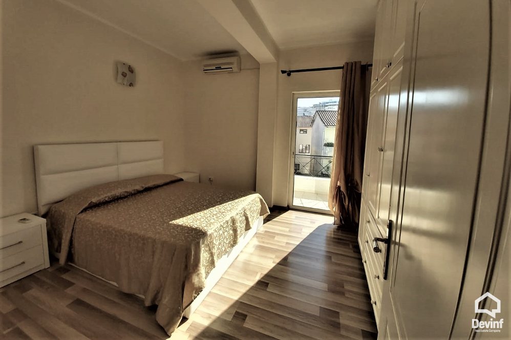 Tirane Qera Apartament 2+1+A Kat vile ne zonen e vilave ne Selite apartament kat vile
