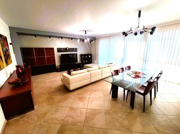 Apartament Qera Apartament 3+1 ne zonen e Piramides, Tirane