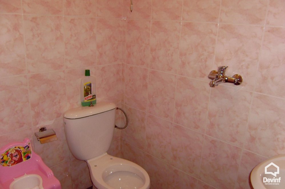 Tirane For Rent Apartment 2+1+G The building is positioned between Myslym Shyri road and Kavaja road. 