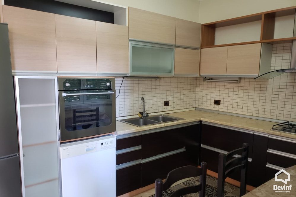 Tirane Qera Apartament 3+1+G Apartament ne pallat te ri prane Klubit Sportiv Dinamo apartament zyre