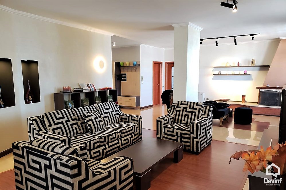 Tirane Qera Apartament 3+1+G Apartament ne nje pallat te prane Qendres Taivan apartament