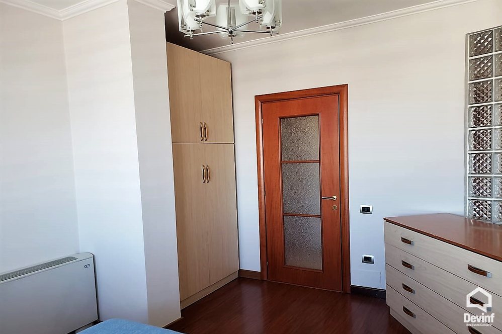 Tirane Qera Apartament 3+1+G Apartament ne nje pallat te prane Qendres Taivan apartament