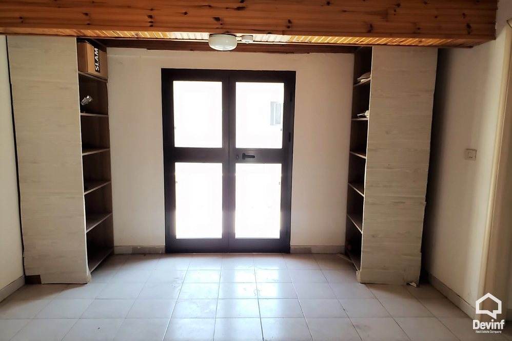 Tirane Qera Vile Me shume se 4 dhoma Blloku i Vilave Selite, Tirane. vile kompleks rezidencial
