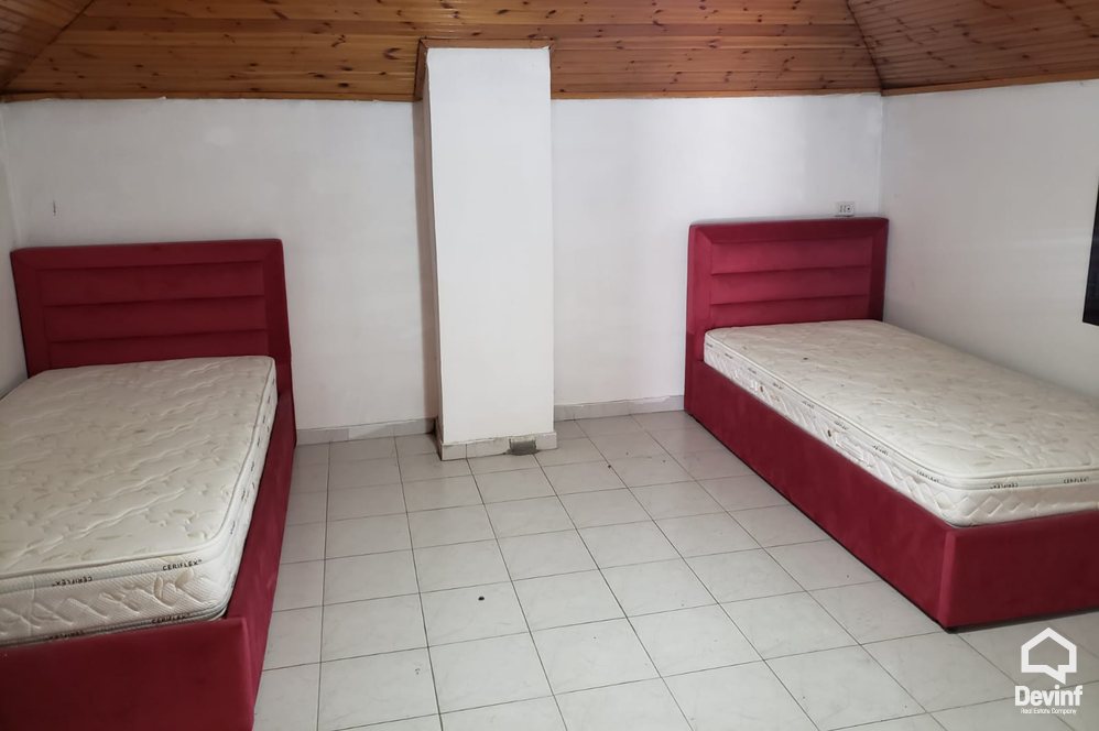 Tirane Qera Vile Me shume se 4 dhoma Blloku i Vilave Selite, Tirane. vile kompleks rezidencial