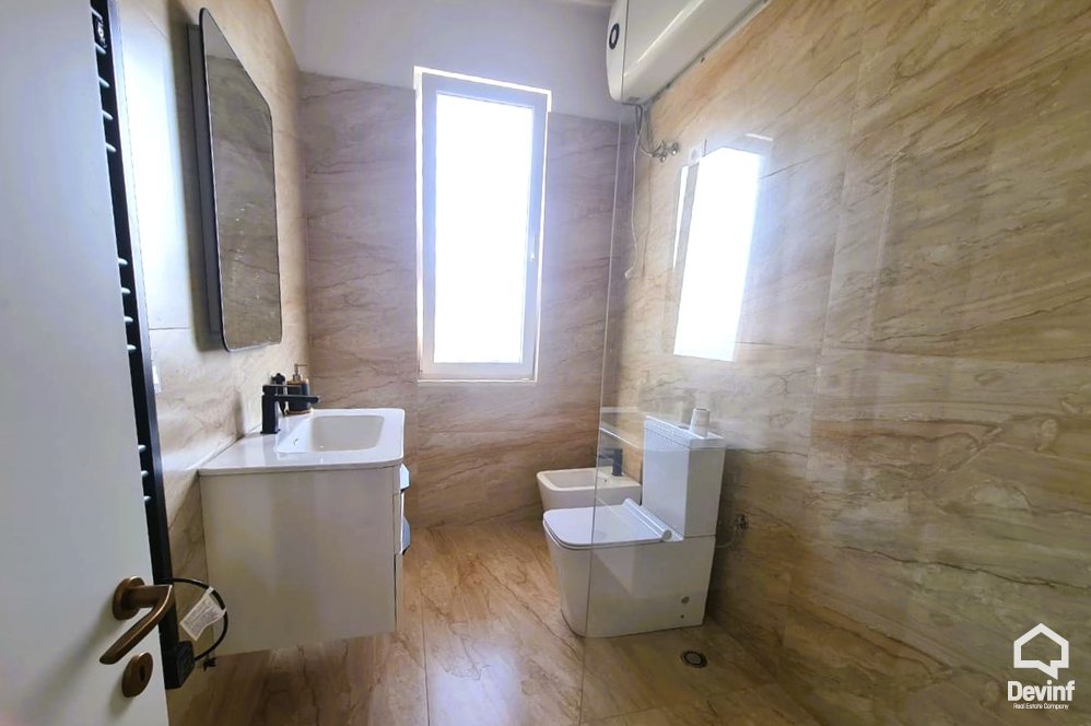 Tirane Qera Apartament 2+1 Apartament ne zonen e Bllokut apartament