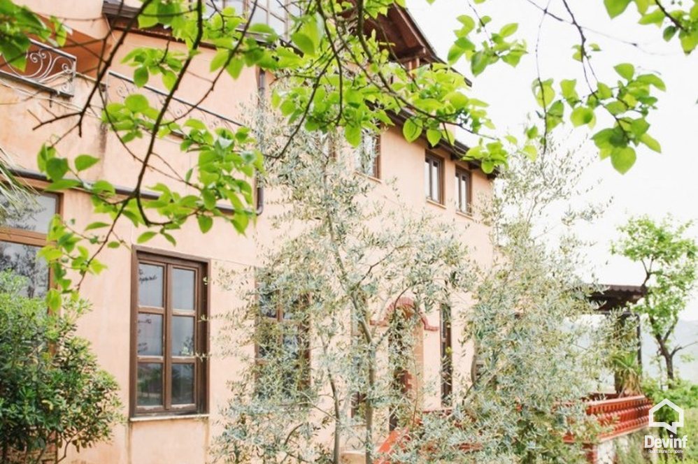 Tirane For Sale Villa  Positioned in Kavaja street, in Peze-Helmes area, in south-west side of Tirana. Villa