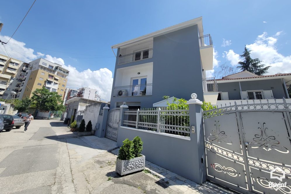 Tirane Qera Vile 3+1 Vile e re ne zonen e vilave te Selites vile kompleks rezidencial