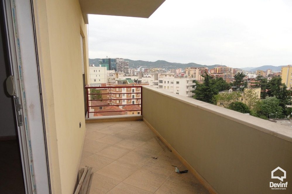 Tirane Shitje Apartament 3+1+A Pallat i ri i pozicionuar ne rrugen Bogdani apartament