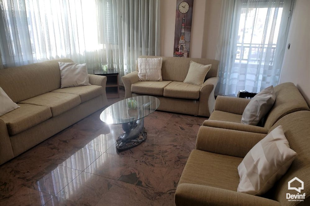 Tirane Qera Apartament 1+1+G Apartament ne zonen e Bllokut apartament