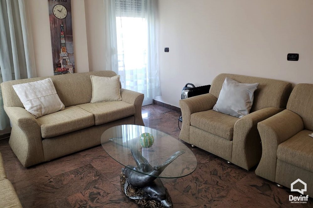Tirane Qera Apartament 1+1+G Apartament ne zonen e Bllokut apartament