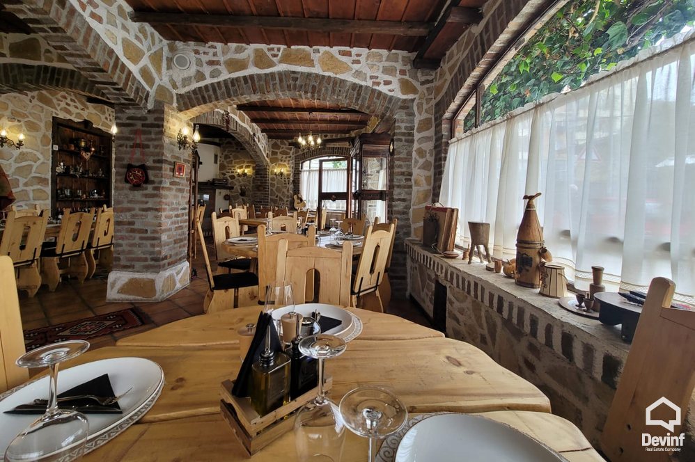 Tirane Qera Bar-Restorant  Restorant prane Bryllit tek Ministria e Puneve te Jashtme bar-kafe restorant