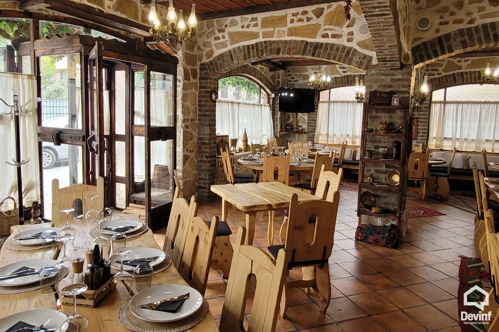 Tirane Qera Bar-Restorant  Restorant prane Bryllit tek Ministria e Puneve te Jashtme bar-kafe restorant