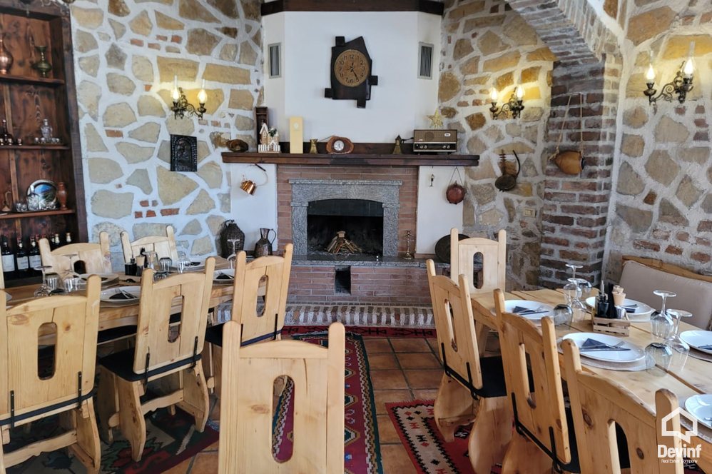 Tirane Qera Bar-Restorant  Restorant prane Bryllit tek Ministria e Puneve te Jashtme bar-kafe restorant