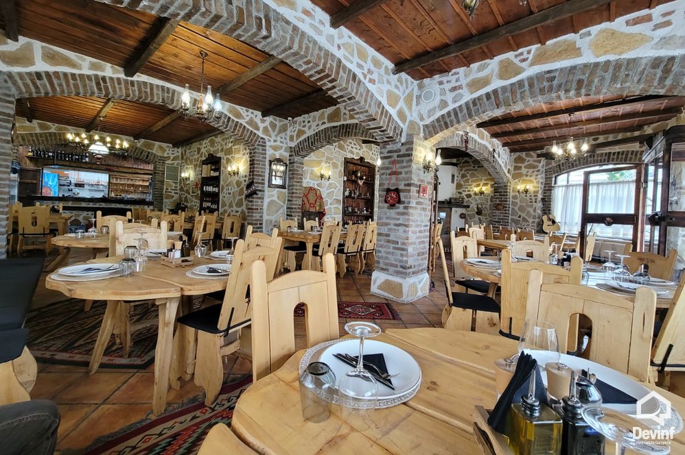 Tirane Qera Bar-Restorant  Restorant prane Bryllit tek Ministria e Puneve te Jashtme bar-kafe restorant