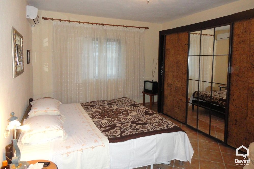 Tirane Shitje Apartament 2+1+A Pallati i ri i ndodhur prane Qendres Kristal apartament