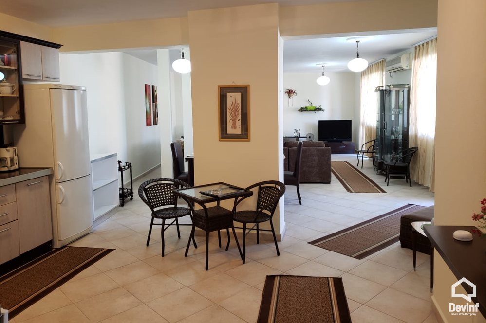 Tirane Qera Apartament 2+1+A Apartament i ri prane Hotel Sheraton apartament
