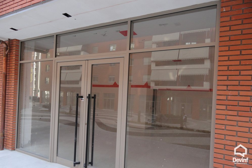 Tirane For Rent Shop  Shop located in Str. Kavajes Shop spa Office qender estetike