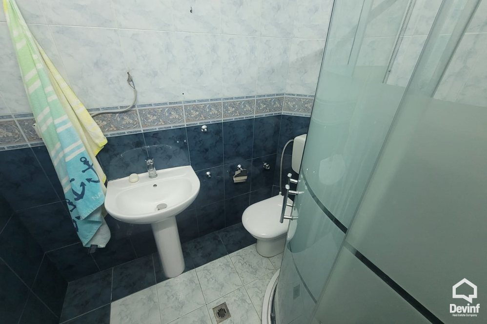 Tirane Qera Apartament 2+1 Apartamenti ndodhet prane Kompleksit Taiwan apartament zyre