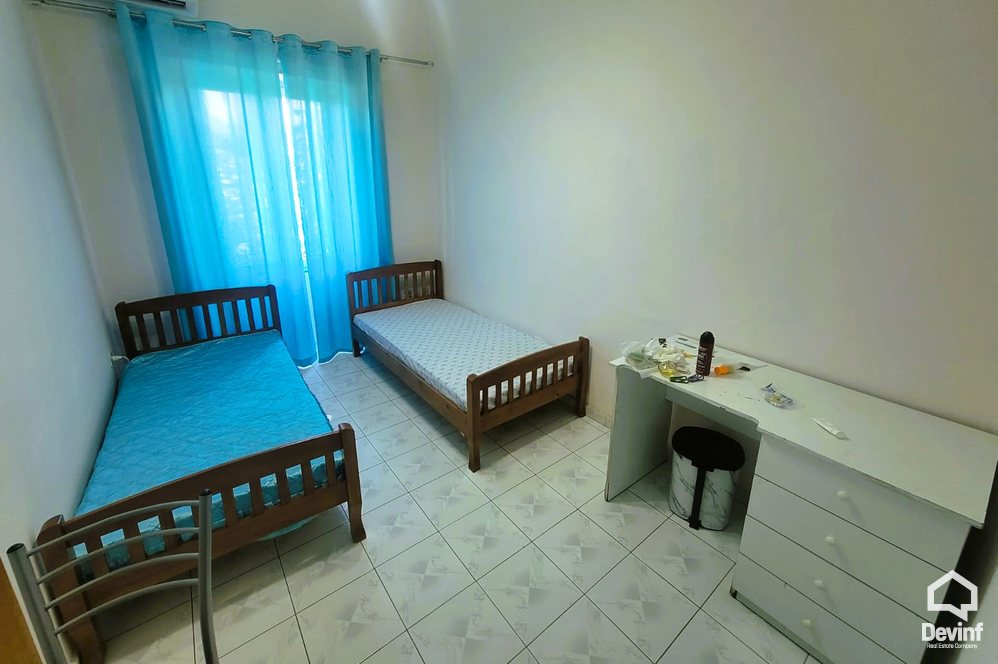 Tirane Qera Apartament 2+1 Apartamenti ndodhet prane Kompleksit Taiwan apartament zyre