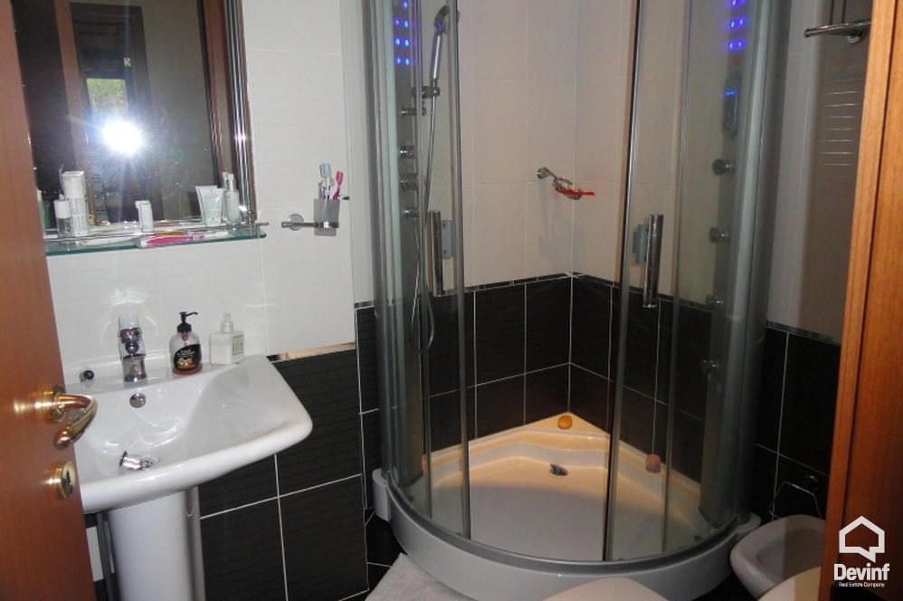 Durres Shitje Apartament 3+1+A Ndodhet ne kompleks rezidencial ne bregdet, ne Qerret. apartament bregdet