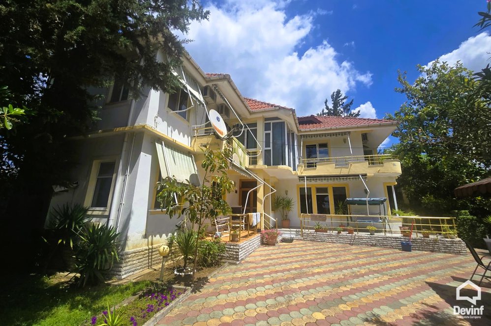 Tirane For Rent Villa 4+1 Villa located near the American Embassy residential villas Villa