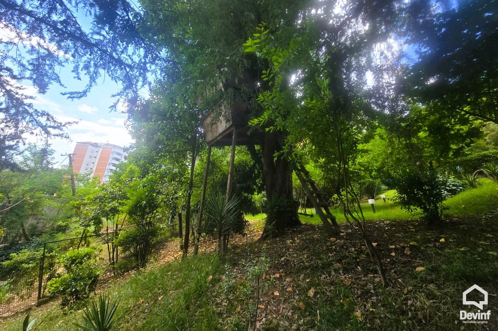 Tirane For Rent Villa 4+1 Villa located near the American Embassy residential villas Villa