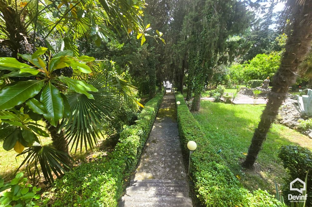 Tirane For Rent Villa 4+1 Villa located near the American Embassy residential villas Villa