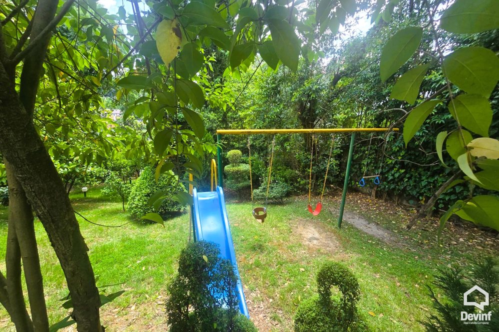 Tirane For Rent Villa 4+1 Villa located near the American Embassy residential villas Villa