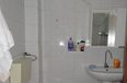 Tirane Qera Apartament 1+1+A Apartamenti ndodhet ne qender prane pallateve Shallvare apartament