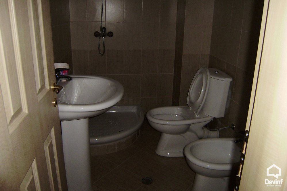 Tirane For Sale Apartment 1+1+A Apartment in Haxhi Hysen Dalliu Street Apartment