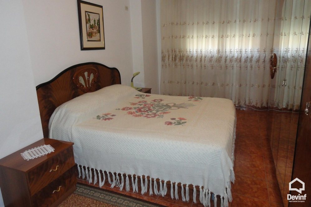 Tirane Qera Apartament 2+1+A Apartament ne nje ndertim te ri qe ndodhet prane Rr. Myslym Shyri apartament