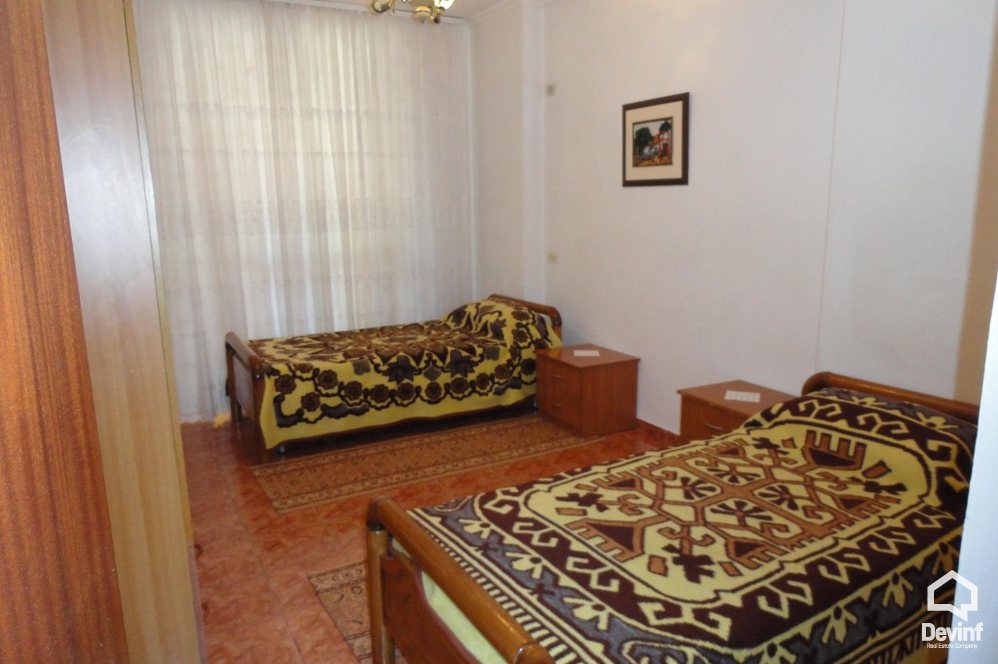 Tirane Qera Apartament 2+1+A Apartament ne nje ndertim te ri qe ndodhet prane Rr. Myslym Shyri apartament