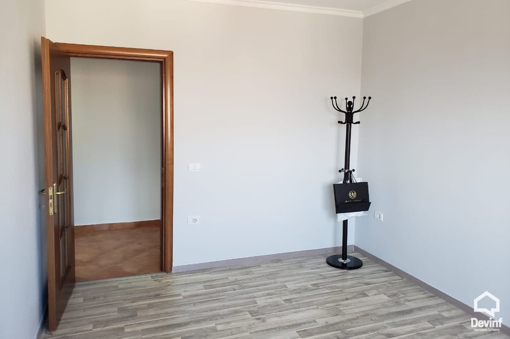 Tirane Qera Apartament 2+1+A Apartament i ri prane Sheshit Skenderbej apartament zyre