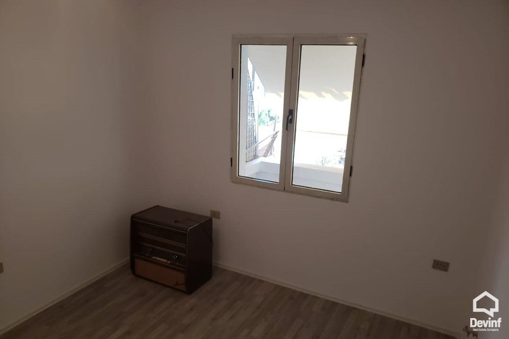 Tirane Shitje Apartament 3+1 Ne Rrugen e Kavajes, prane kryqezimit te 21 Dhjetorit apartament