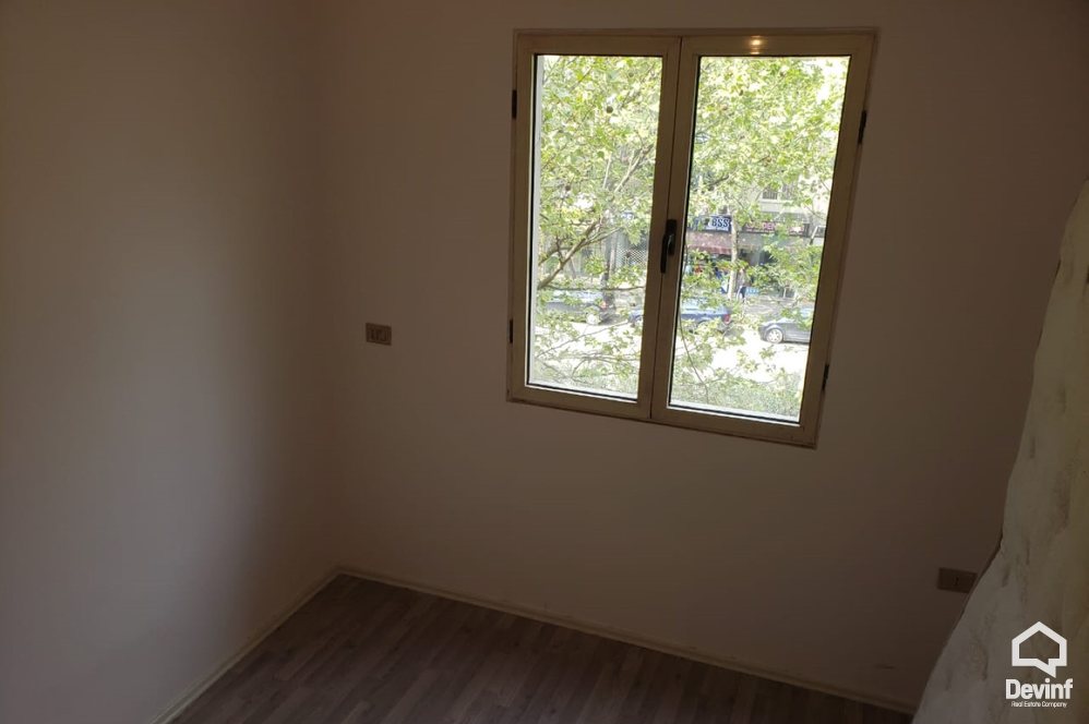 Tirane Shitje Apartament 3+1 Ne Rrugen e Kavajes, prane kryqezimit te 21 Dhjetorit apartament