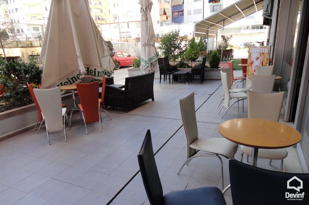 Tirane For Sale Shop  Pizzeria in activity near the Dinamo Sports Club Office Shop