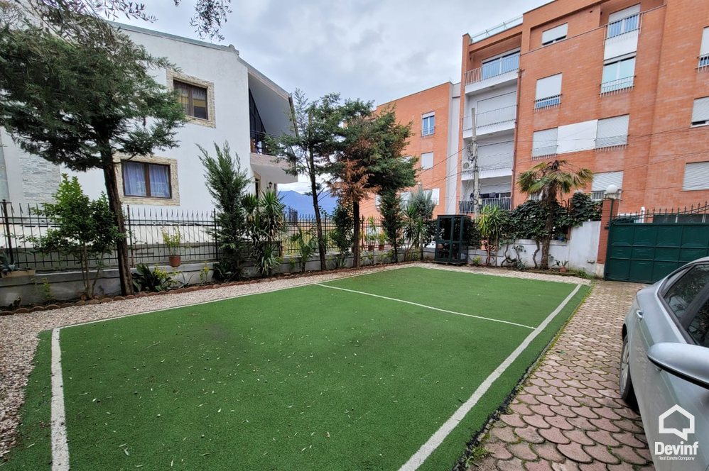 Tirane For Rent Villa Me shume se 4 dhoma Property for school or office located to the Tirana Lake area Office Villa