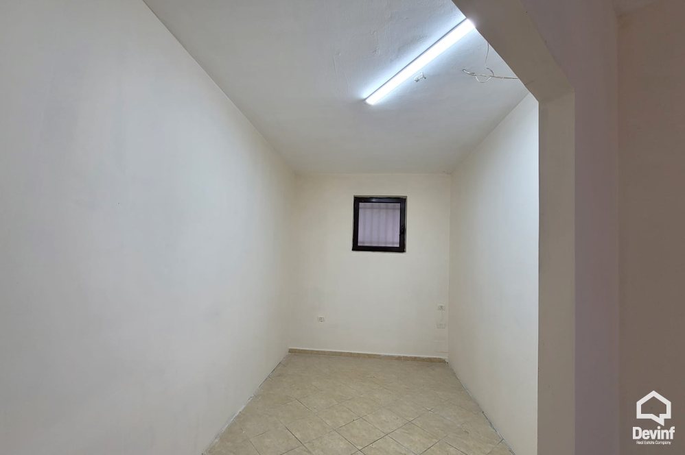 Tirane For Rent Villa Me shume se 4 dhoma Property for school or office located to the Tirana Lake area Office Villa