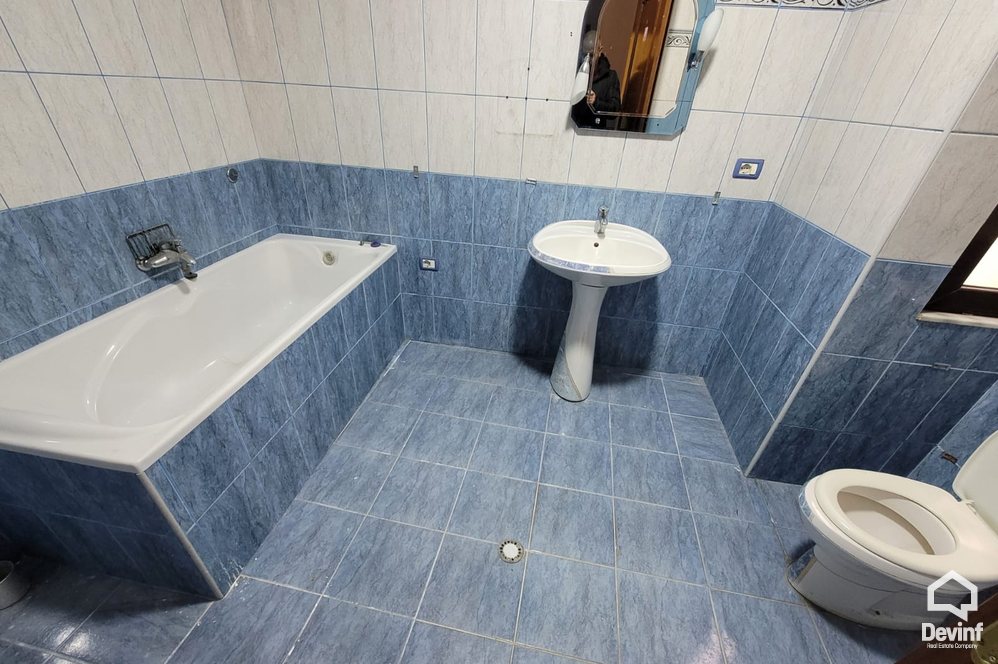 Tirane For Rent Villa Me shume se 4 dhoma Property for school or office located to the Tirana Lake area Office Villa